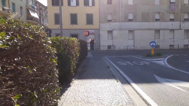 Вышла купить молоко и весы ,но они не работают ,завтра пойду поменяю смотреть онлайн