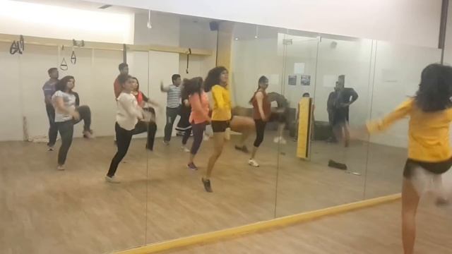 Goosebump | Kung Fu Yoga | Fitness Dance | Shruti Trivedi | смотреть онлайн