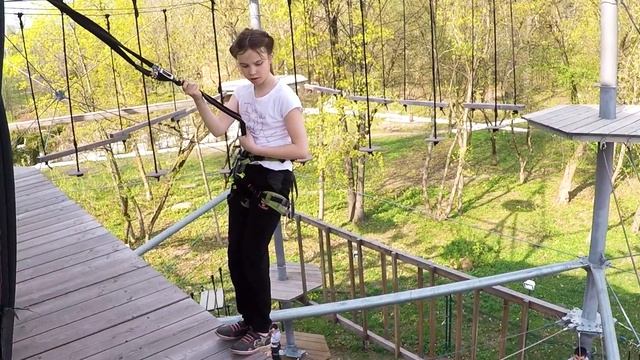 Веревочный парк SkyTown на ВДНХ. Верёвочный парк экстремальных развлечений для детей и взрослых смотреть онлайн
