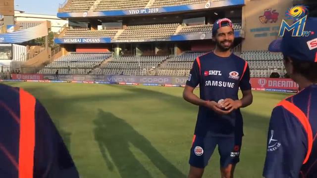 Sachin Tendulkar is back at the Wankhede | Mumbai Indians смотреть онлайн