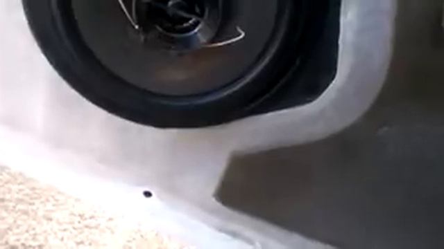 Installation dans 206 Pioneer TS-G1722I смотреть онлайн