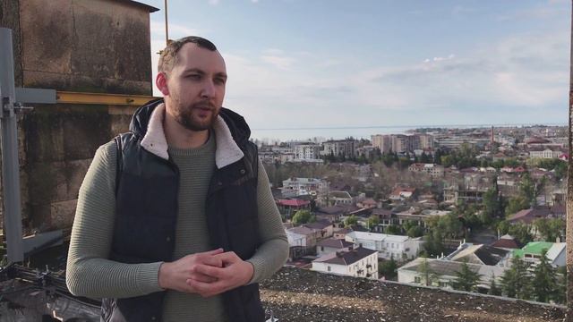 Как выбрать жилье и город для отдыха в Абхазии? смотреть онлайн