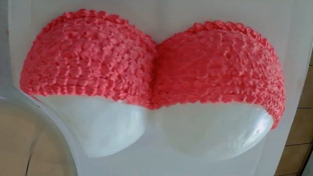 Ласковые как шёлк и мягкие как бархат, упругие как....