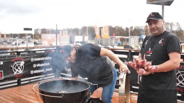 Как приготовить вкусный ШАШЛЫК из свиной шеи❗️рецепт от @maestro-bbq,готовим на гриле WEBER.