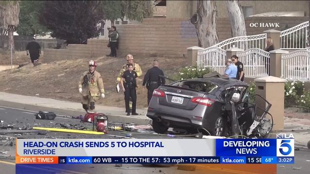 Surveillance video shows horrific head-on crash in Riverside смотреть онлайн