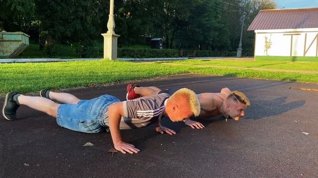 САМЫЕ МЕДЛЕННЫЕ ОТЖИМАНИЯ Challenge | сколько сделал? смотреть онлайн