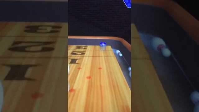 10 pin shuffle bowling crowd jeering смотреть онлайн