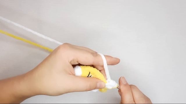 мастер класс по вязанию мини котика крючком из плюшевой пряжи #игрушказаполчаса смотреть онлайн