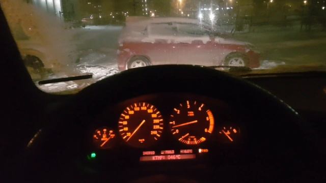 БМВ Х5 Е53 Решена проблема с поломкой ручки после мойки в мороз. смотреть онлайн