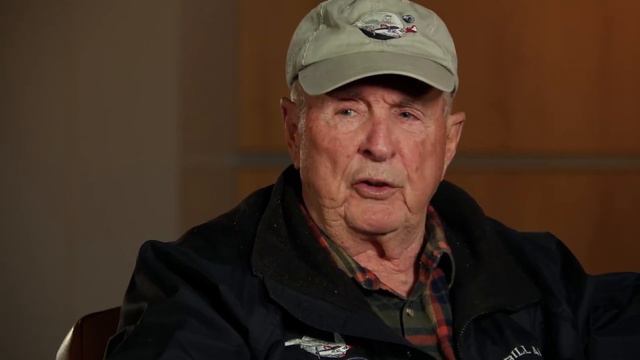 Earthrise A Conversation with Apollo 8 Astronaut Bill Anders Official NASA Video смотреть онлайн