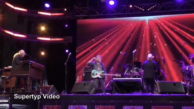 Linz - Kronefest 2014: Eric Burdon - We Gotta Get Out Of This Place смотреть онлайн
