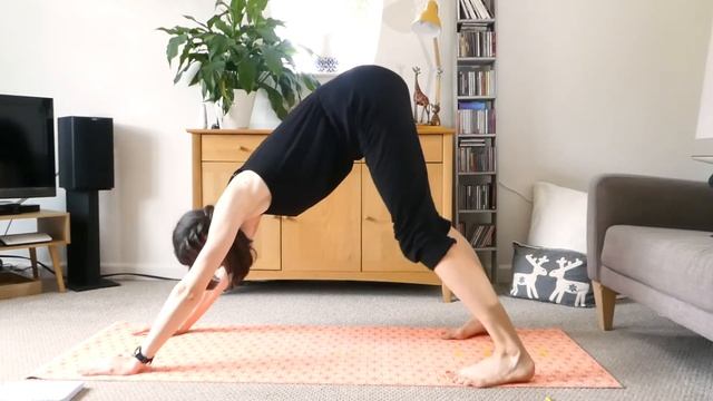 Sally Peerless Pilates - 30 minute workouts - FLOW смотреть онлайн