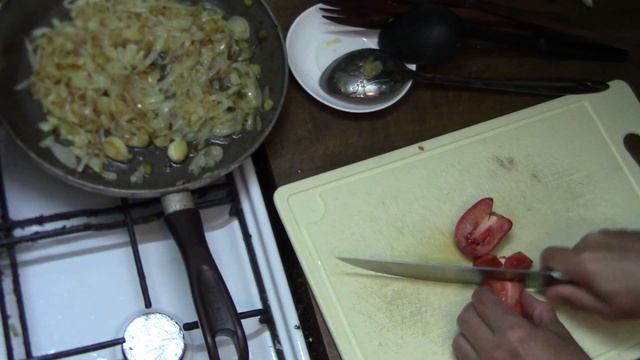 Спагетти с луком смотреть онлайн