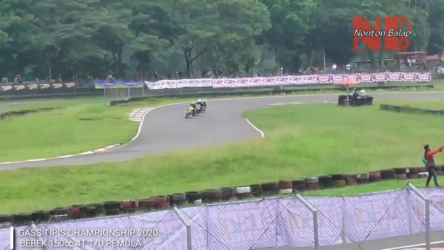 Bebek 150cc 4T T\U pemula gass tipis road race championship 2020 смотреть онлайн