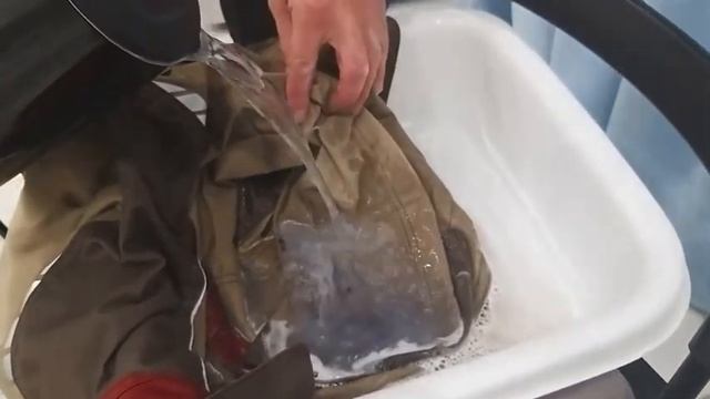 Удалил пятно от шариковой ручки. КАК ??? смотреть онлайн