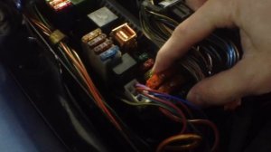 mercedes-benz S320 (w220) Как проверить питание на пневмокомпрессор