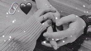 Бехтарин 😇суруди 🎶эроне 🍃ошикит шудам  зери борони🌧️ нам нам☔🥀