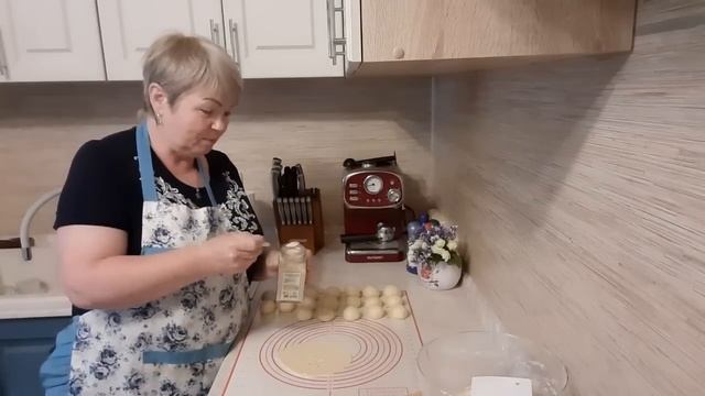 БАМБУКОВЫЕ ТРУБОЧКИ.КРАСИВО И НЕ СЛОЖНО.ПРОСТОЙ РЕЦЕПТ К ЧАЮ | ЖИВЕМ В ДЕРЕВНЕ. смотреть онлайн