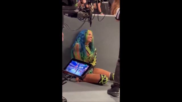 DESCUIDOS De Dana Brooke Y Carmella| Botch De Mandy Rose| Se Preveen Más Lluvias