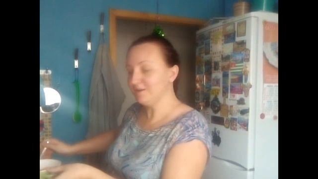 Снова будни / Домашний влог / Что подарили на Новый год / Объедаемся конфетами смотреть онлайн