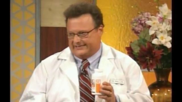 Thank God You're Here (US version) : Wayne Knight смотреть онлайн