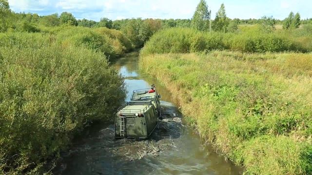 Вездеход BV 206 ЛОСЬ Преодоление русла реки смотреть онлайн