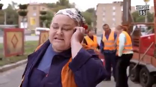 Как ремонтируют дороги ))) 95 квартал