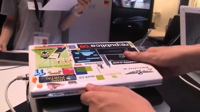 Samsung N130 und N140 - Erste Eindruecke смотреть онлайн