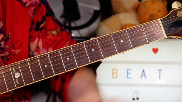 'The Beat Goes On' Buddy Rich & The All Seeing I Guitar & Bass Lesson смотреть онлайн