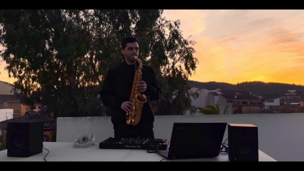 Sunset Deep House Music Set Live Saxophone