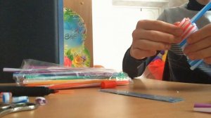 Как сделать пистолет из трубочек!