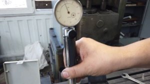 Измерение поршней микрометром