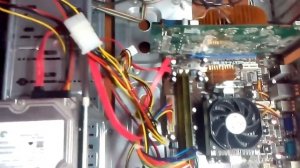 Пищит компьютер и не включается