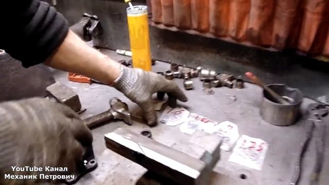 ЗАМЕНА КРЕСТОВИНЫ ПЕРЕДНИЙ КАРДАН Infiniti QX56 АВТОРЕМОНТ смотреть онлайн