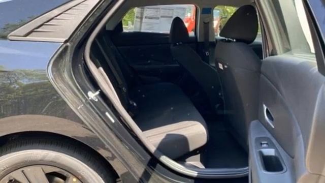 New 2022 Hyundai Elantra Hybrid Framingham, MA #028728 - SOLD смотреть онлайн