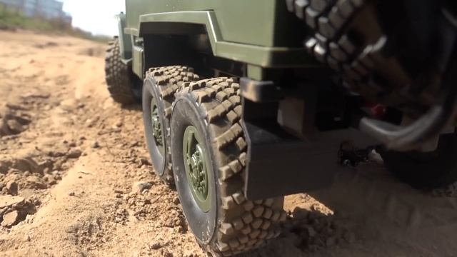 Вытаскиваем Infiniti QX56 с помощью УРАЛа