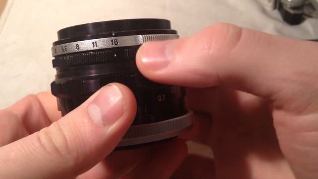 Canon lens FL50mm 1:1.8 problem Apperture and corrosion, oil on blades смотреть онлайн