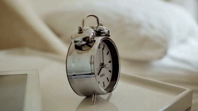 Отрывок будильника любовь к себе (женская озвучка)