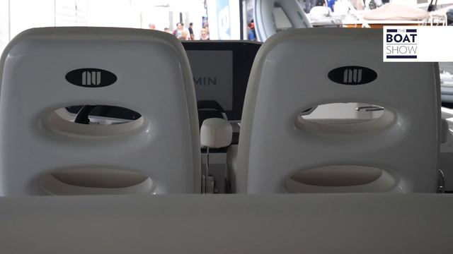NOVURANIA CHASE 23 - Walkaround & Interiors - The Boat Show смотреть онлайн