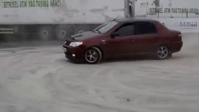 Fiat albea Yan Yan смотреть онлайн