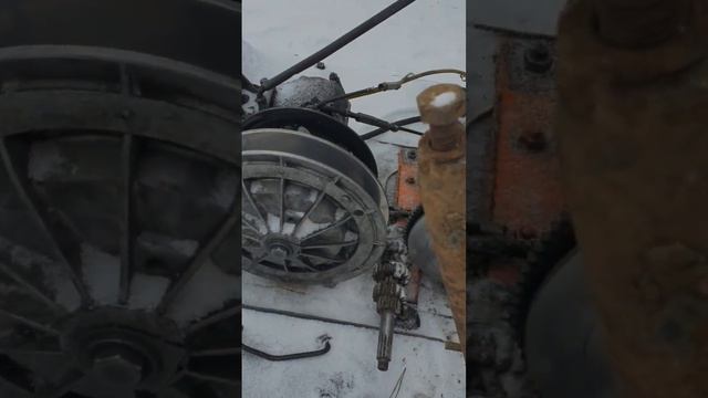 Когда вариатор ни в какую не снииается, приходится мастерить всякую фигню ?? #буран #ремонт