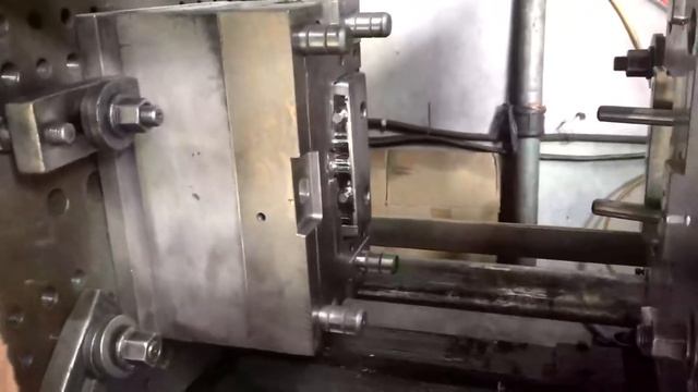 Пресс форма для литья пластмасс под давлением смотреть онлайн