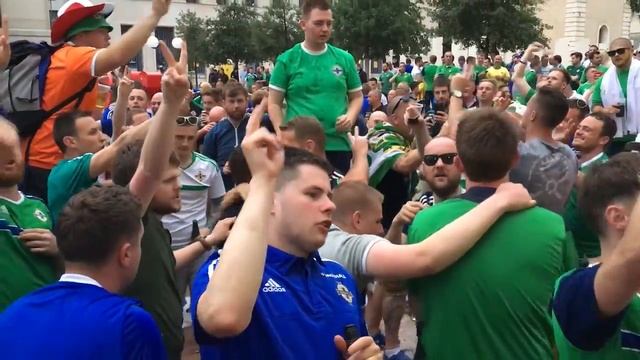 5 german bombers in the air (North Ireland fans) смотреть онлайн