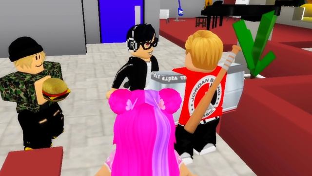 ONLY GIRL IN ALL BOYS BROOKHAVEN HIGHSCHOOL! ROBLOX BROOKHAVEN RP! смотреть онлайн