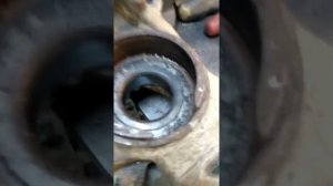 Замена ступичного подшипника. Снятие стопора