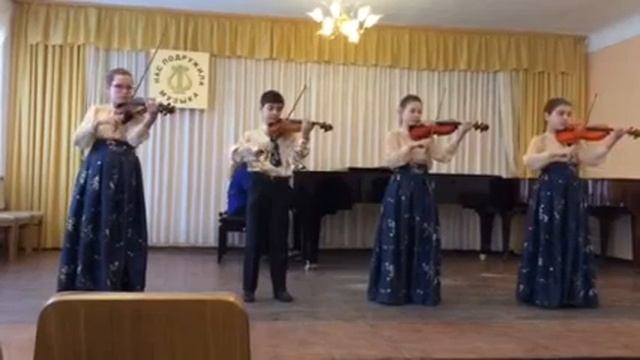 И. Брамс "Венгерский танец #2" / J. Brahms "Hungarian dance #2" смотреть онлайн