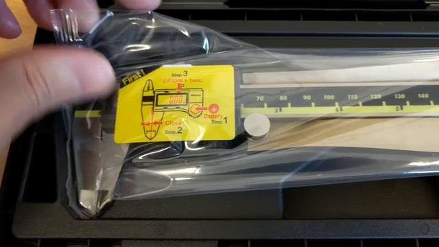 Unboxing Mitutoyo Calipers - genuine? смотреть онлайн