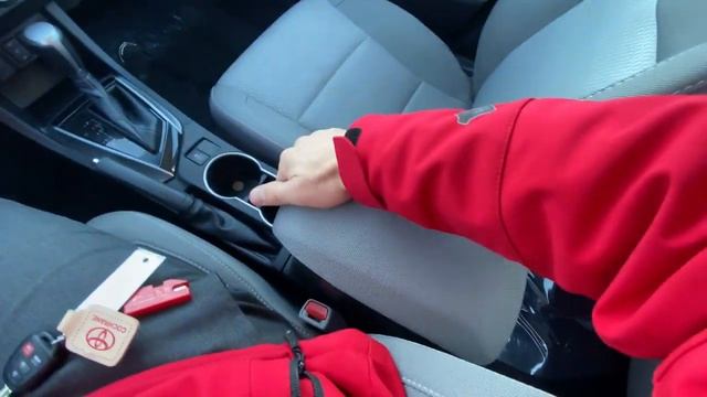 2016 Toyota Corolla LE l STK# 190467A l Cochrane Toyota смотреть онлайн