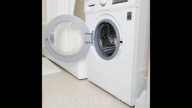 LONELY DAYS OF CRAZY FRUITS, PRETTY VEGGIES AND STRANGER THINGS - SECRET LIFE OF THINGS смотреть онлайн