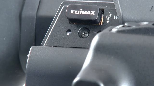 JVC GY-LS300 смотреть онлайн